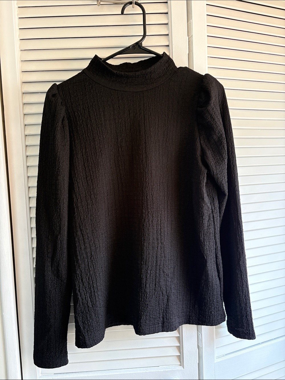 Women's Black Mock Neck Long Sleeve Textured Top